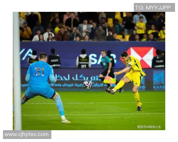 足球巨星精彩瞬间集锦全景回顾每位传奇的辉煌时刻与感人故事