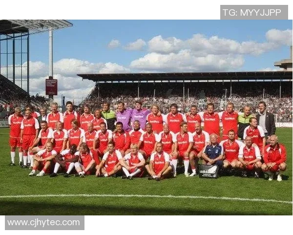 兔年快乐足球明星们齐聚一堂共庆新春祝福图集分享