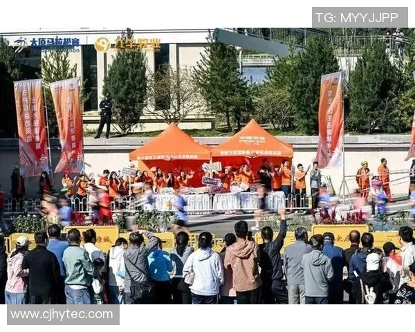 成都篮球队的比赛经验揭秘:从训练到赛场的全方位解析 成都篮球队的比赛经验揭秘:从训练到赛场的全方位解析