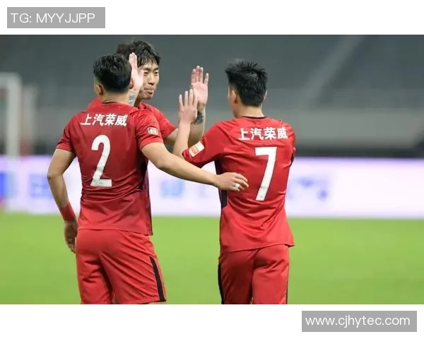 武汉羽毛球队以98分领跑全国锦标赛积分榜展现强劲实力