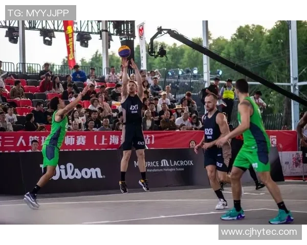 上海篮球队在大师赛中的实力展现与未来发展潜力分析 上海篮球队在大师赛中的实力展现与未来发展潜力分析